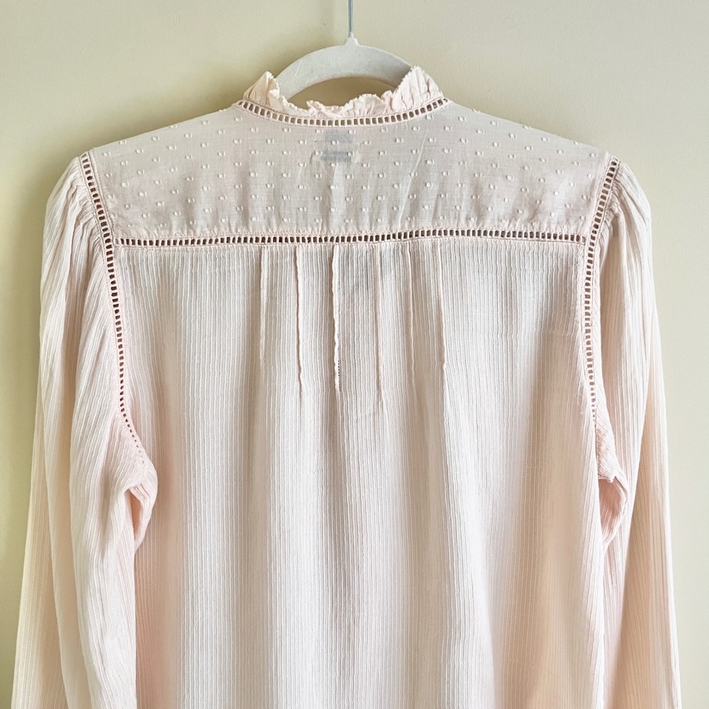 Faherty Top Women's Medium 100% Organic Cotton Peach Ruffles Smocking Cottage - Picture 11 of 12